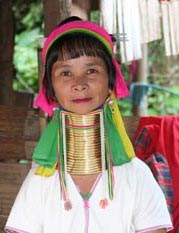 Padong-Stamm Langhalsfrau