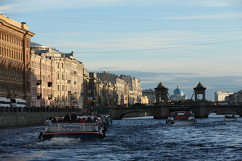 Bootsfahrt in Sankt Petersburg
