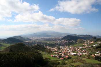 Blick vom El Pizo del Ingles auf das Anaga-Gebirge